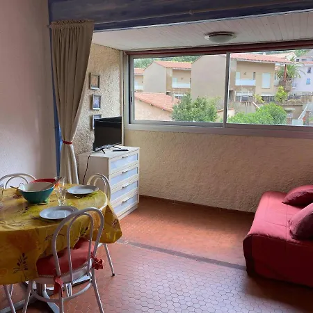 3vse3 Coquet Studio Idealement Situe Collioure